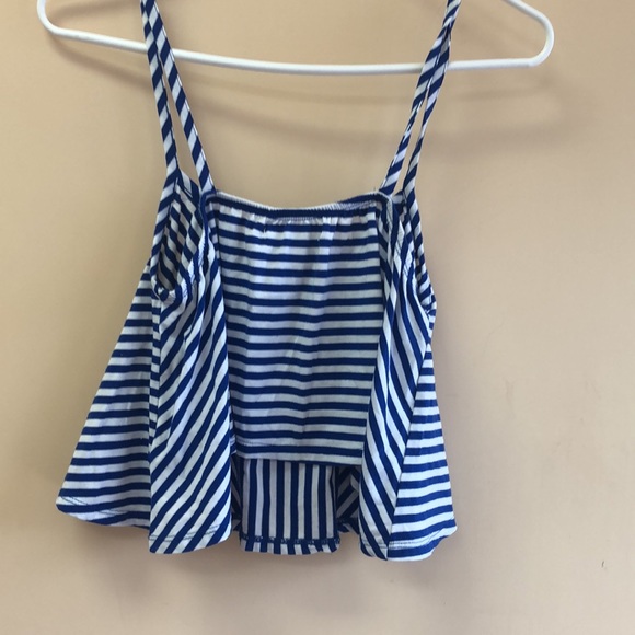 Top - Picture 2 of 3